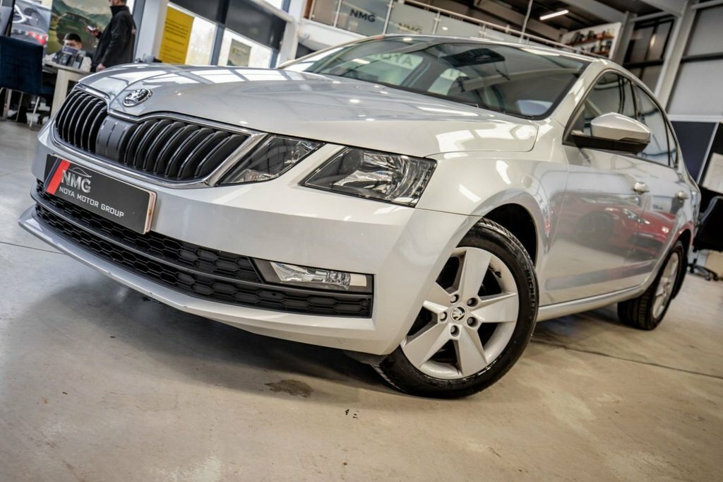Skoda Octavia 1.5L Se Silver #6