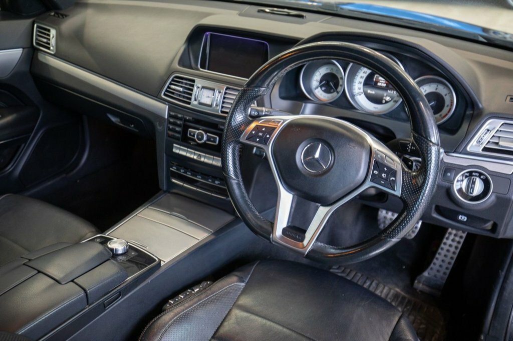 Mercedes-Benz E Class 2.1L Amg Line LO64GZD Blue #2