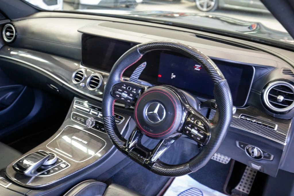 Mercedes-Benz E Class 4L Amg S YN19ZYL Black #2