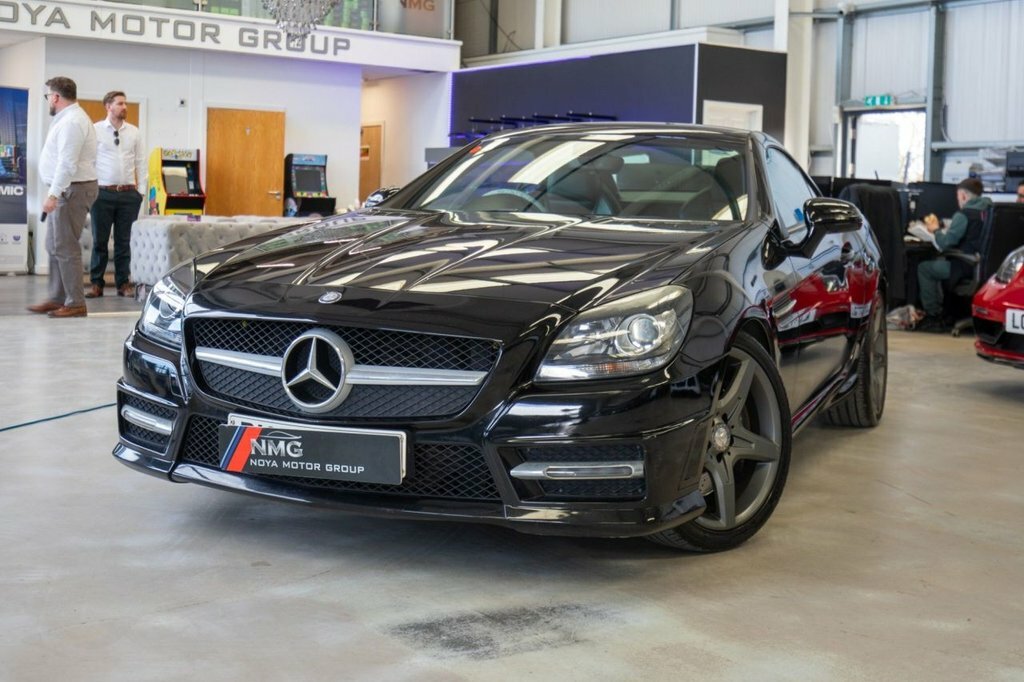 Mercedes-Benz SLK 2.1L Amg Sport PY64HJJ Black #4