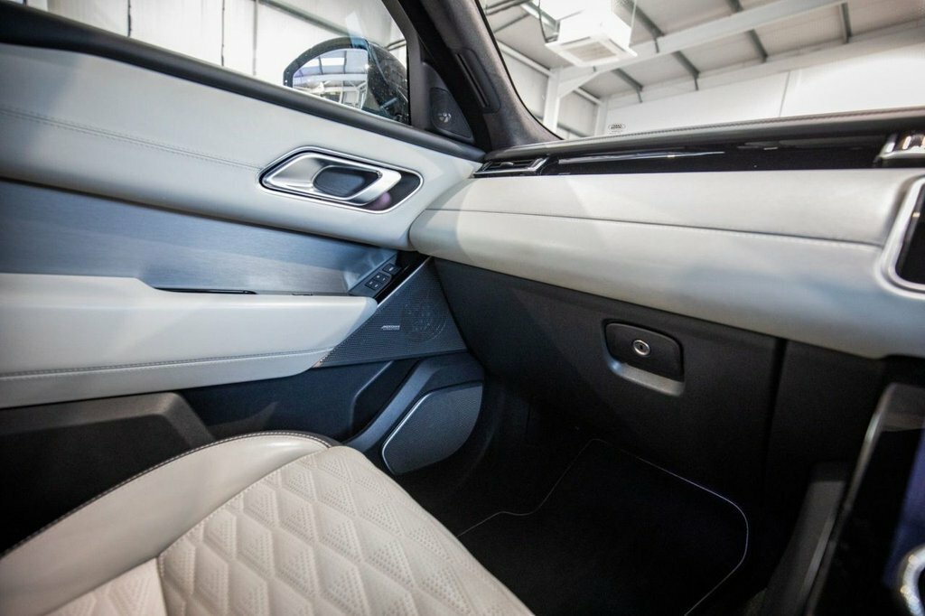 Land Rover Range Rover Velar Suv Grey #35