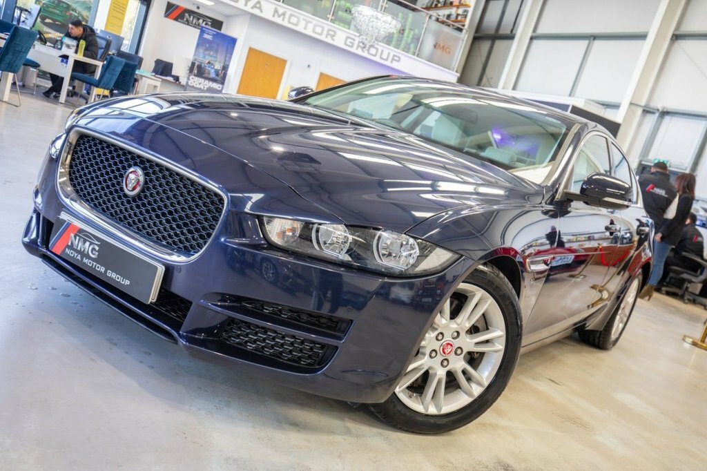 Jaguar XE 2L Prestige Blue #6