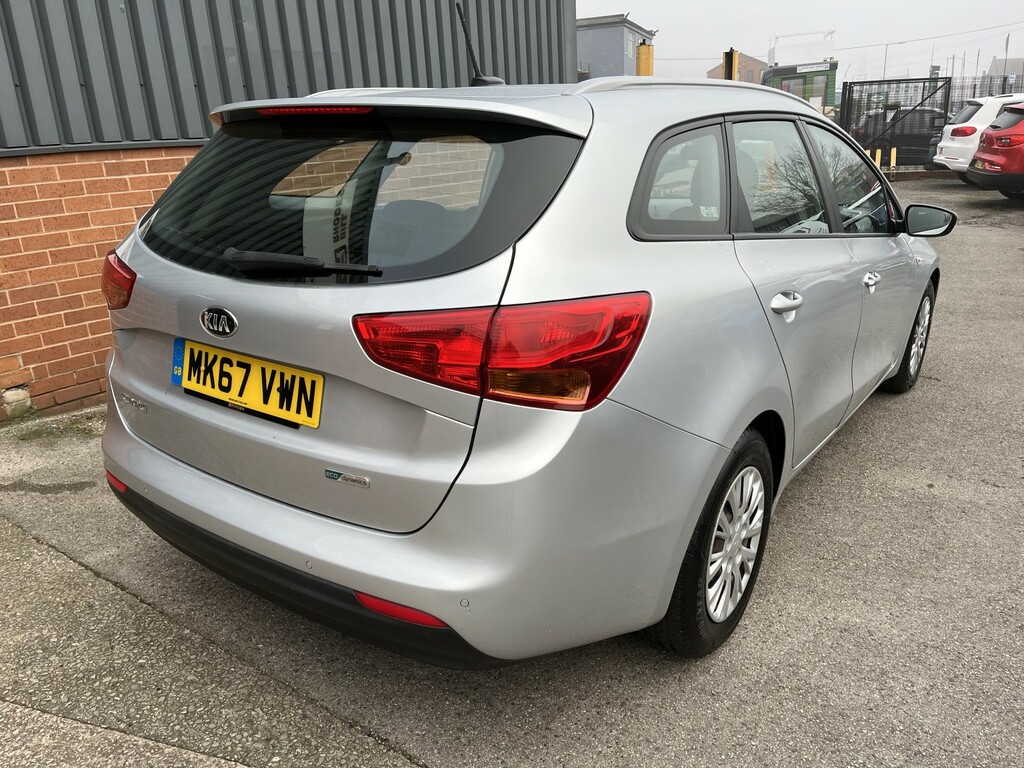Kia Ceed 1.6 Crdi 1 2017 MK67VWN Silver #3