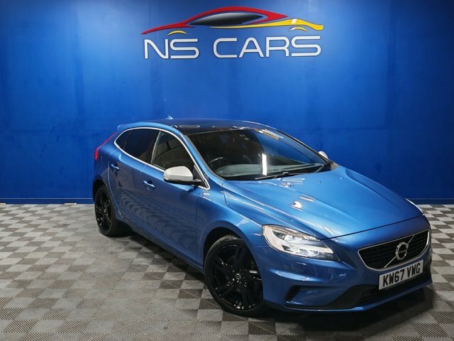 Volvo V40 T3 R-design Pro Hatchback Blue