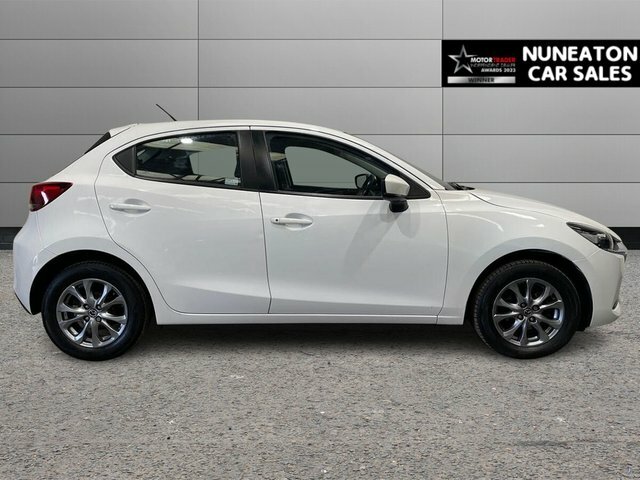 Mazda 2 1.5 Skyactiv-g Se-l Hatchback Eu PO72MZT White #2