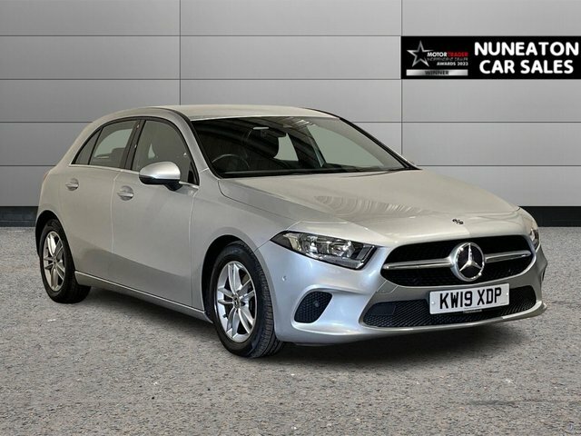 Mercedes-Benz A Class 1.5 A180d Se Executive Hatchback 7G-d Silver