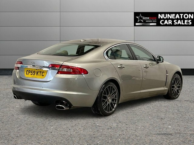 Jaguar XF 3.0D V6 Premium Luxury Saloon Euro Gold #3