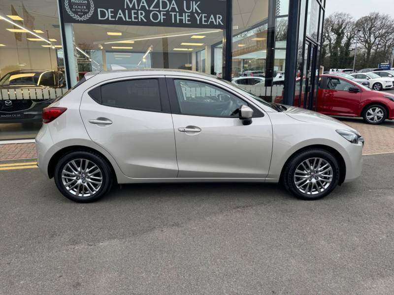 Mazda 2 1.5 Skyactiv-g Exclusive-line Euro 6 Ss FX73JJO  #5