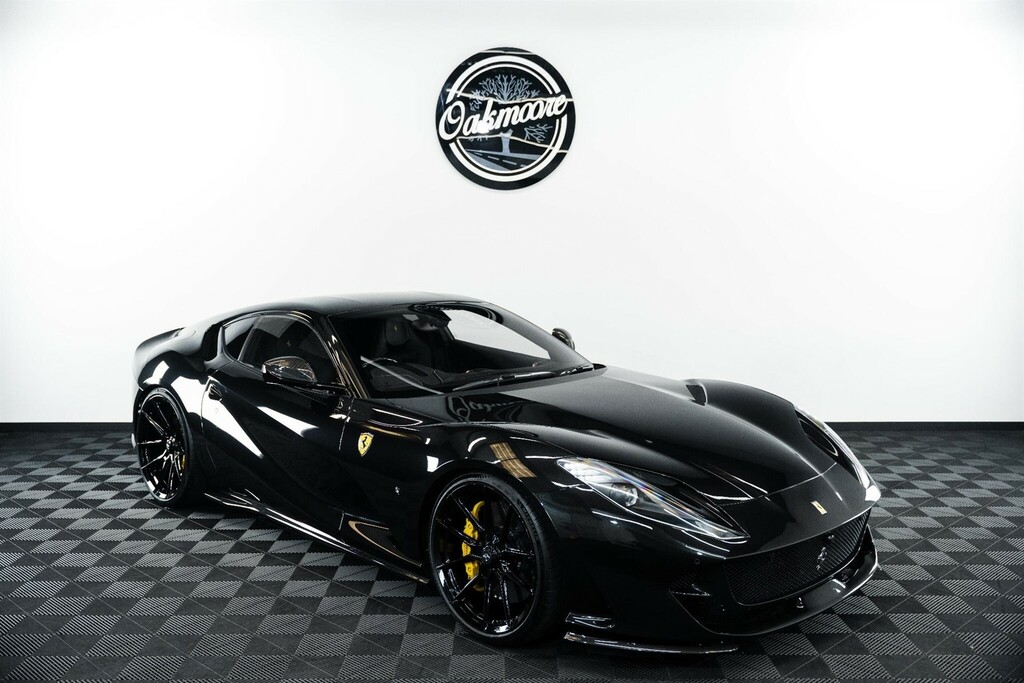 Ferrari 812 Superfast Coupe Black
