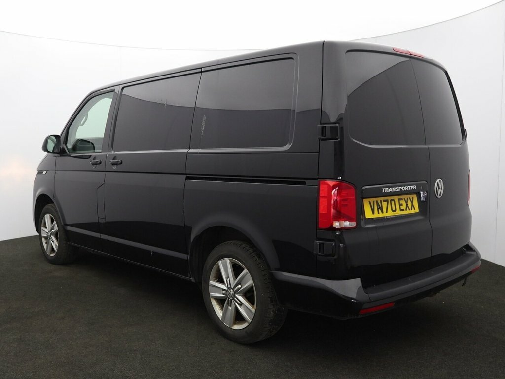 Volkswagen Transporter 2L Highline VN70EXX Black #5