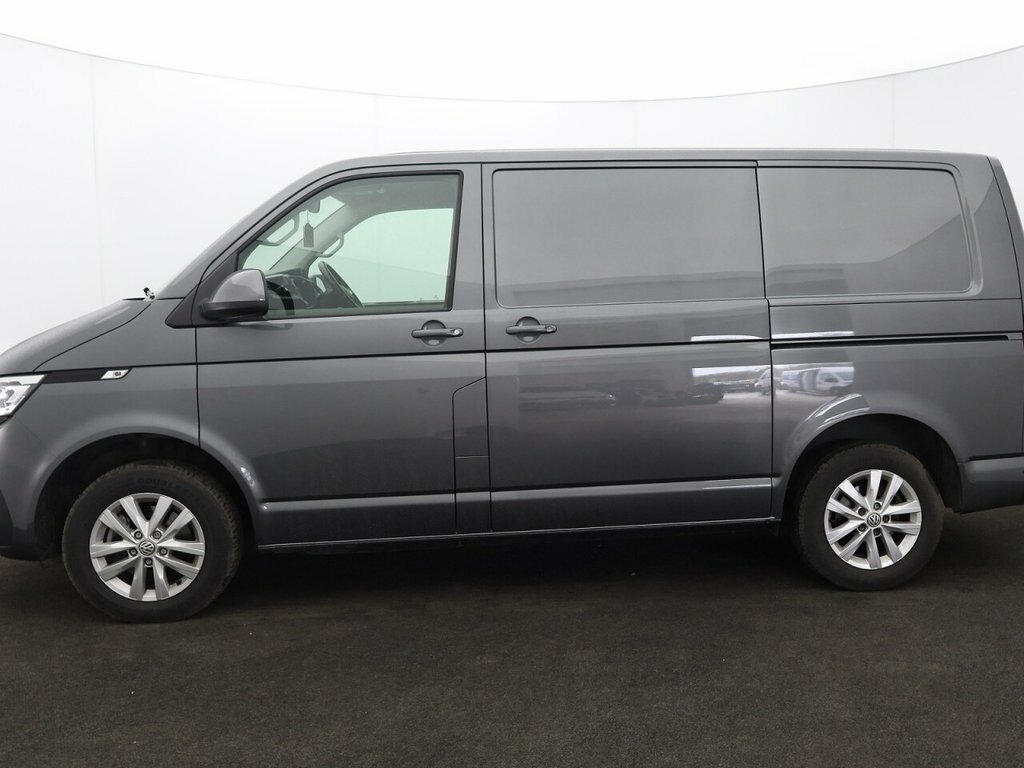 Volkswagen Transporter 2L Highline PK72LBA Grey #4