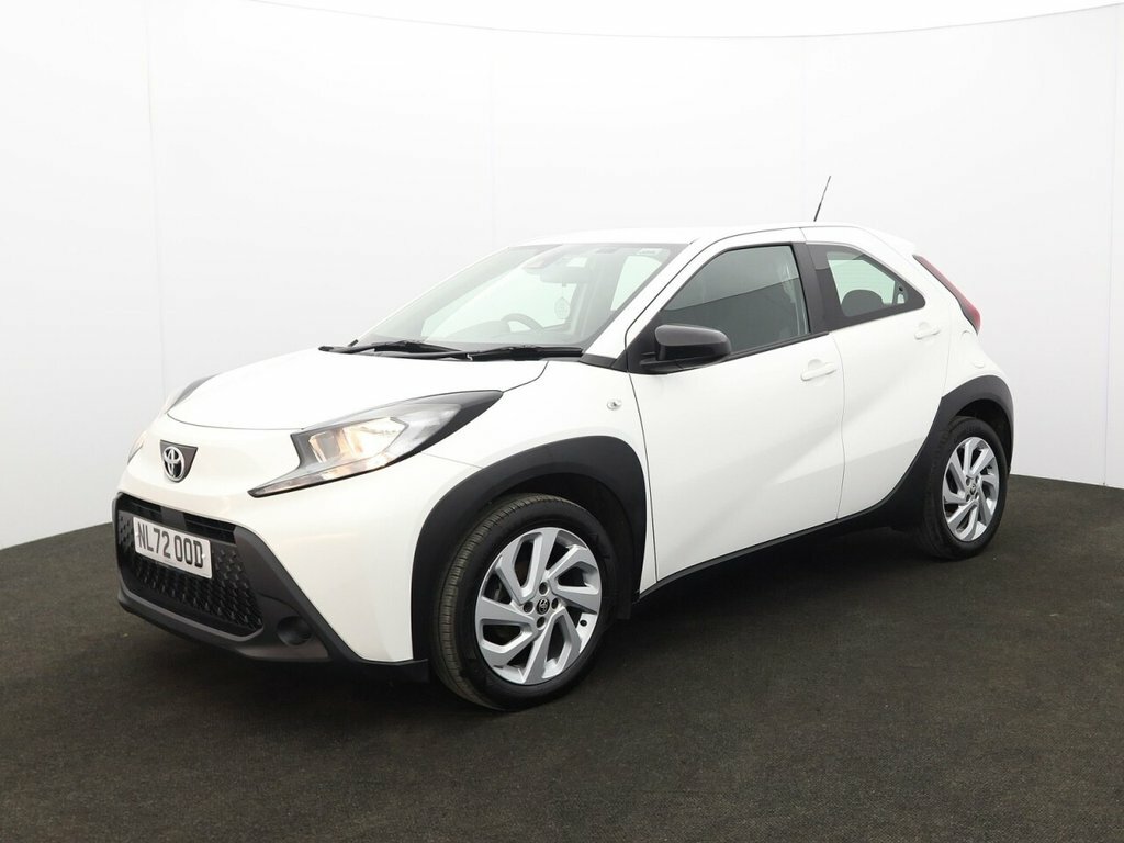 Toyota Aygo X 1L Pure NL72OOD White #3