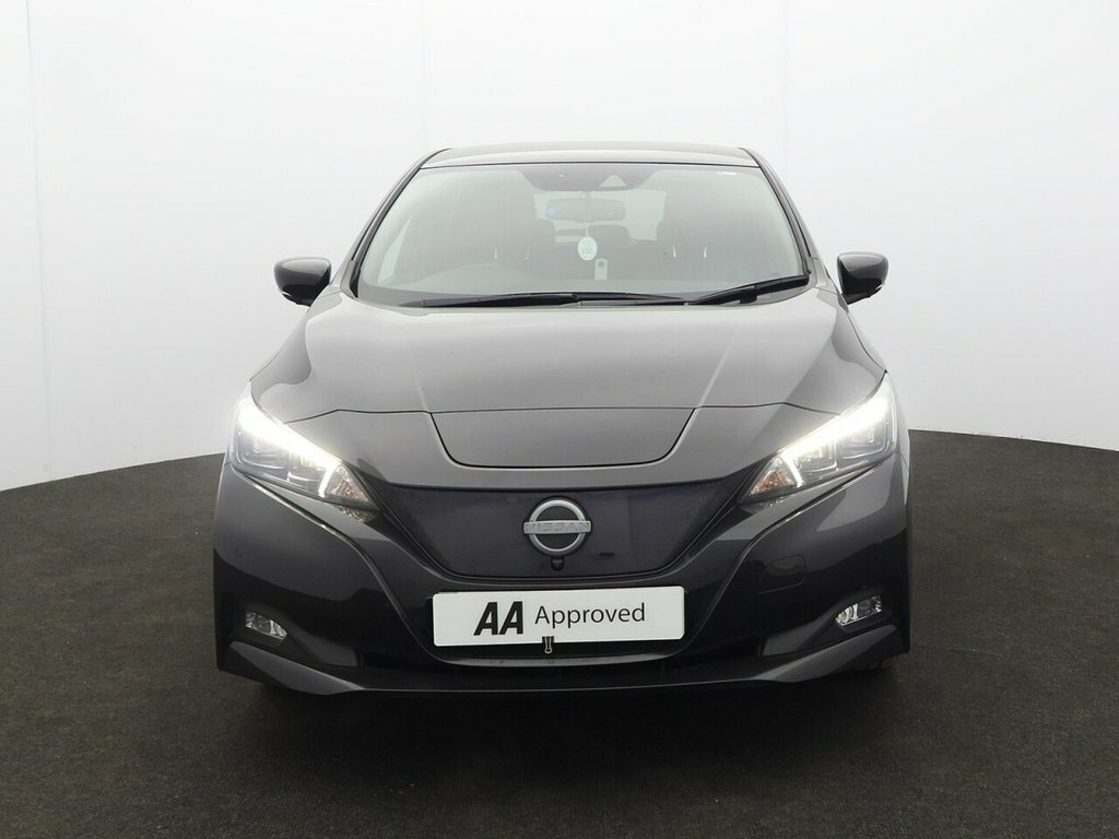 Nissan Leaf Hatchback DN72UXM Black #2