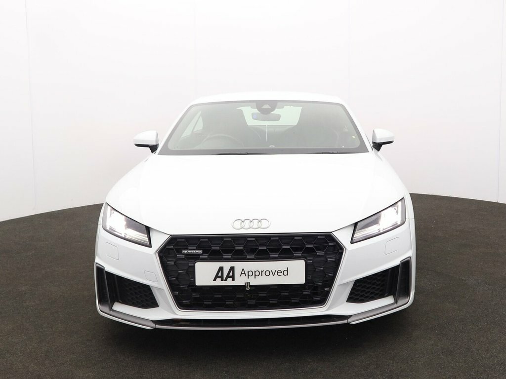 Audi TT 2L S Line White