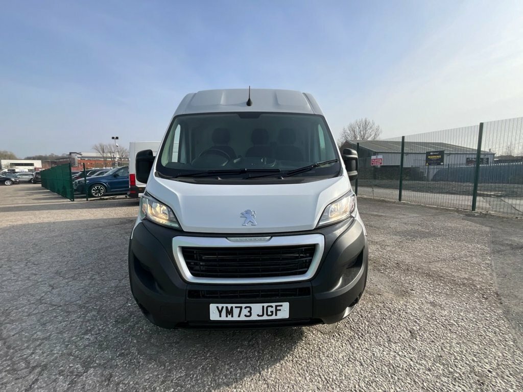 Peugeot Boxer 2.2L Professional Premium YM73JGF White #6