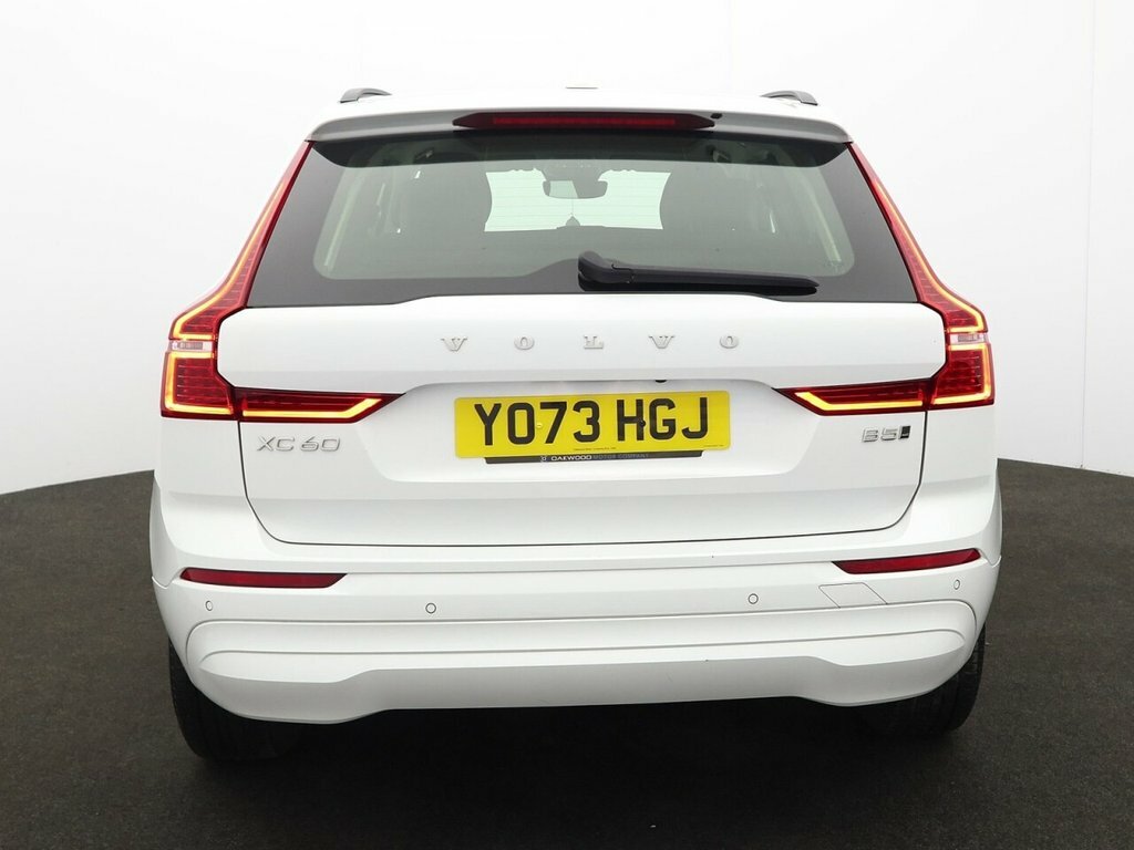 Volvo XC60 2L Core YO73HGJ White #6
