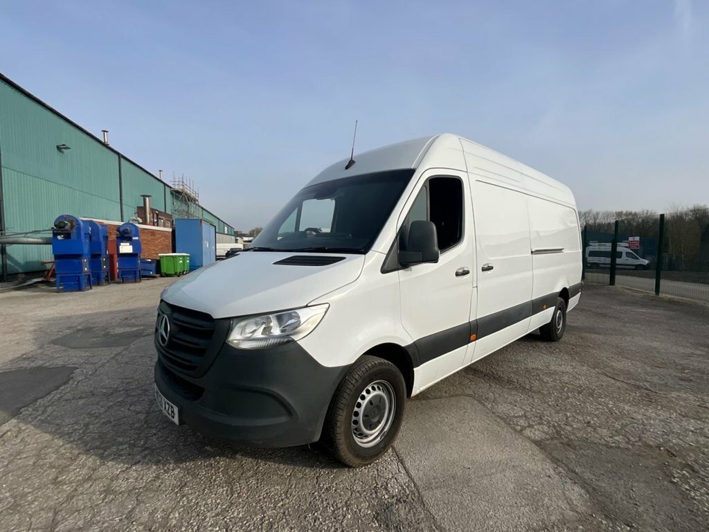 Mercedes-Benz Sprinter 2L Progressive WO21XZB White #6