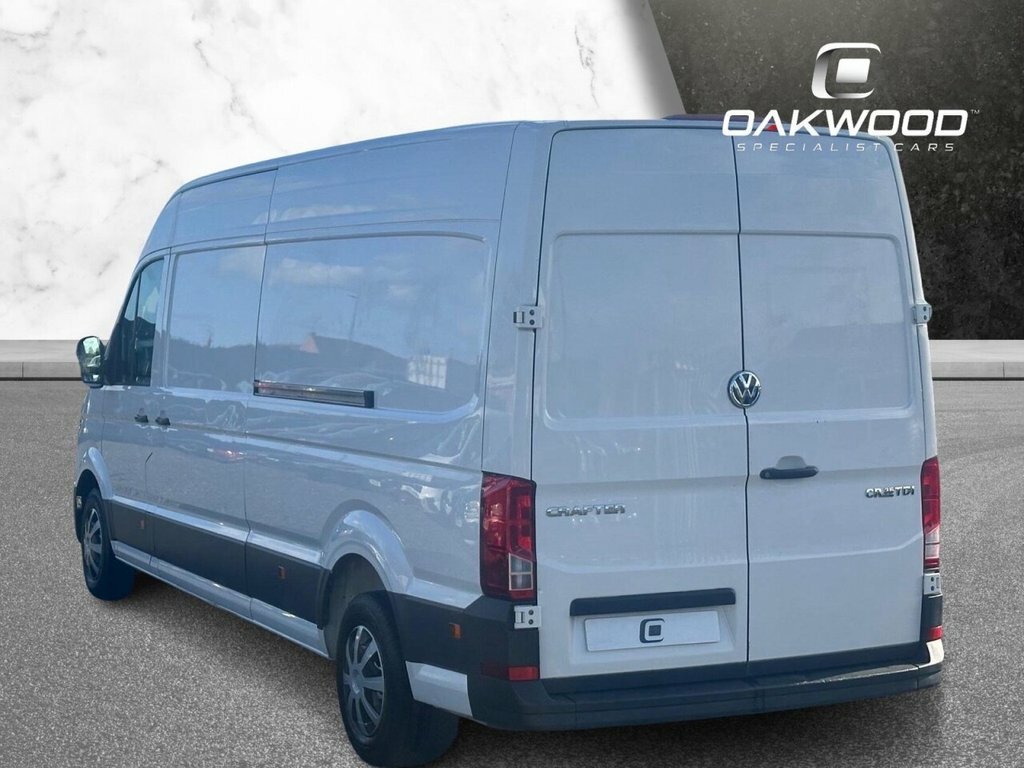 Volkswagen Crafter 2L Startline YX18XAK White #4
