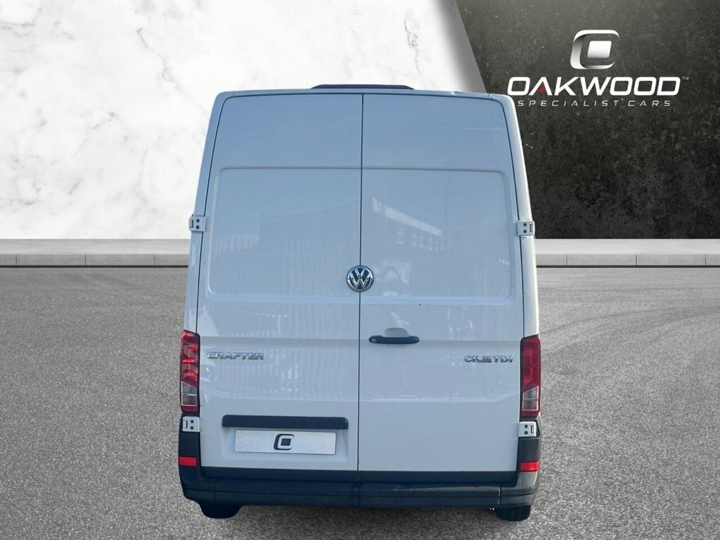 Volkswagen Crafter 2L Startline YX18XAK White #5