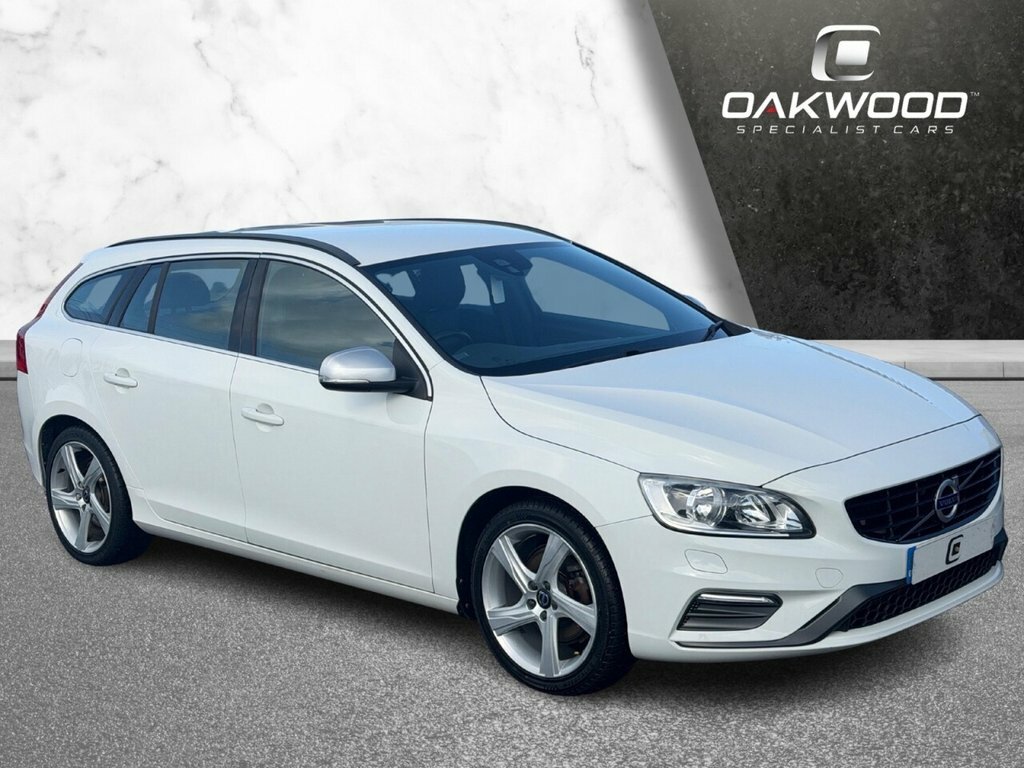 Volvo V60 2L R-design Nav White