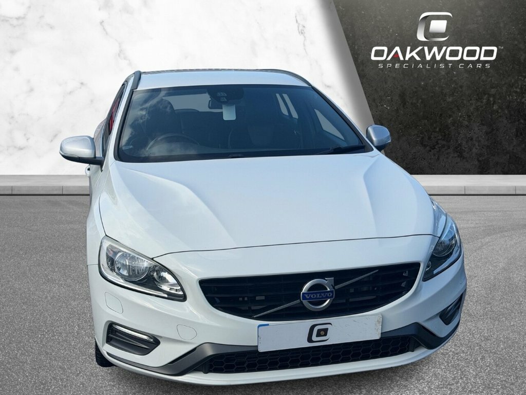 Volvo V60 2L R-design Nav White #4