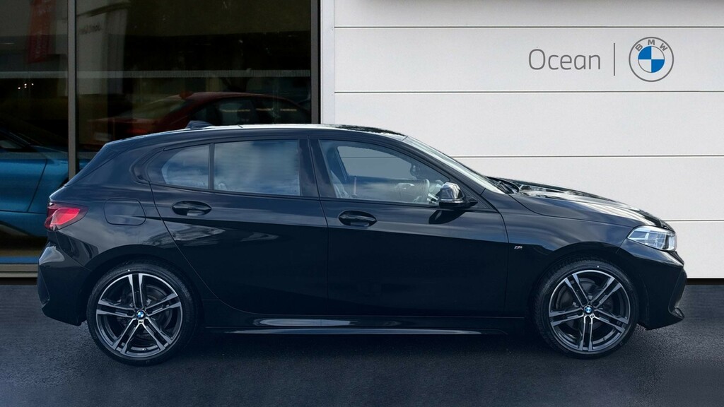 BMW 1 Series Sports WF71TBY Black #3