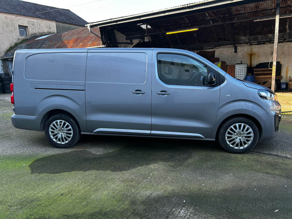 Vauxhall Vivaro 3100 2.0D 145Ps Pro H1 Van DV23LKC Grey #6