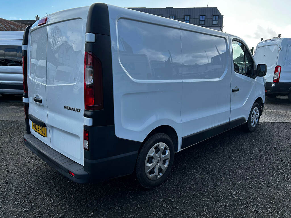 Renault Trafic Sl28 Blue Dci 130 Business Van RO72FGJ White #3