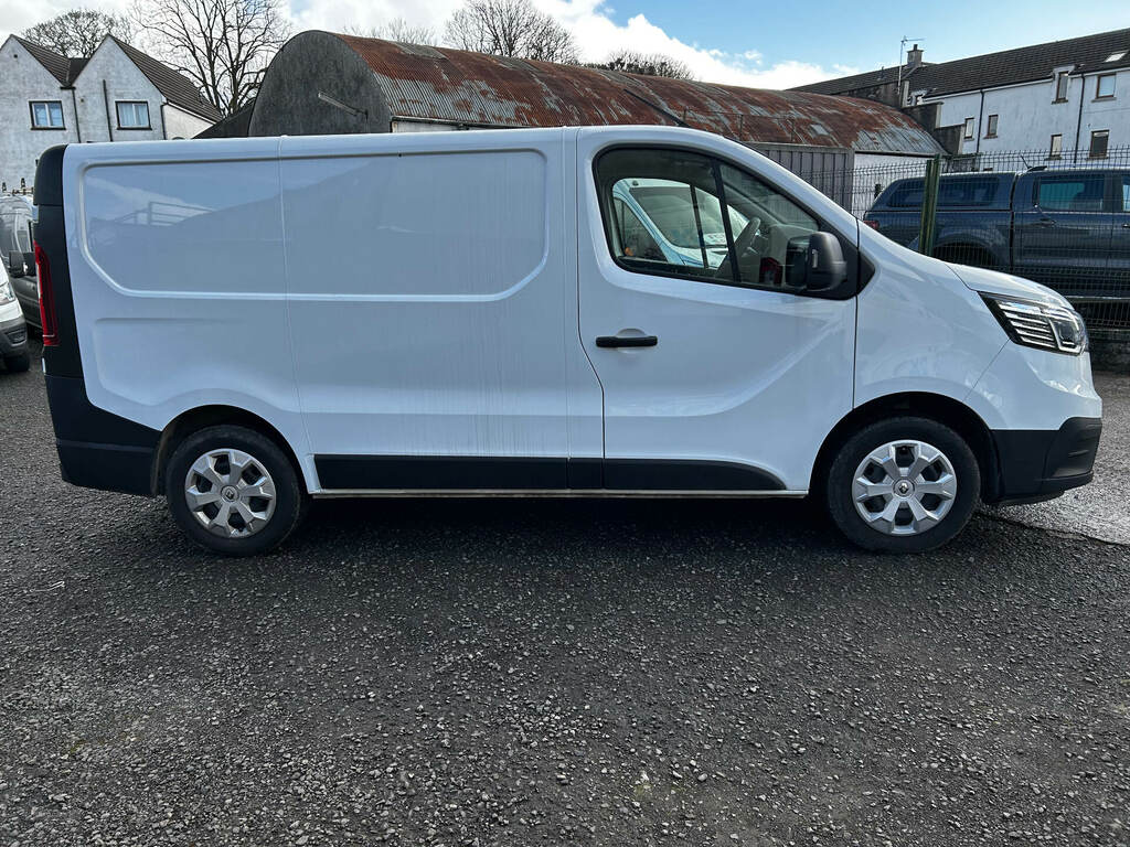 Renault Trafic Sl28 Blue Dci 130 Business Van RO72FGJ White #5