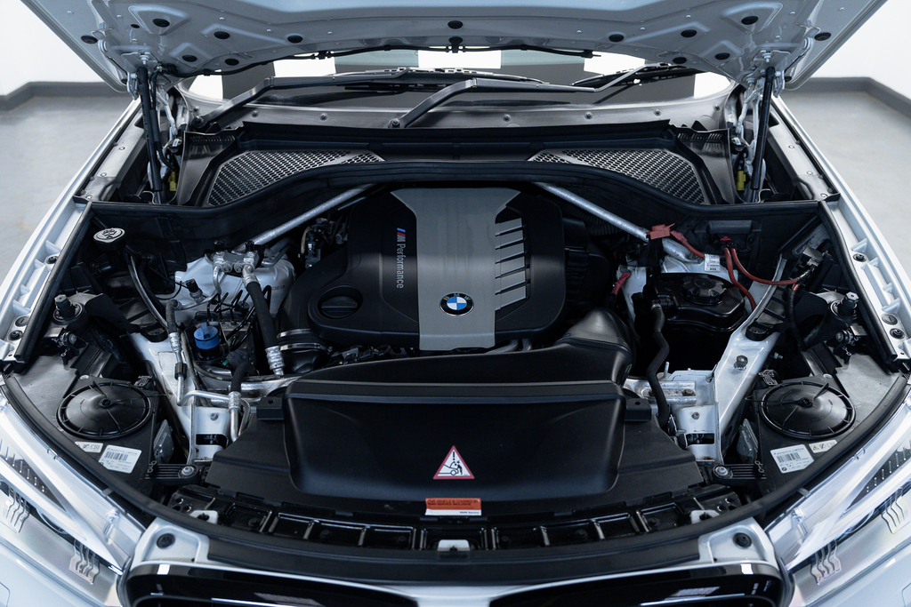 BMW X5 Diesel NU63LNA White #3