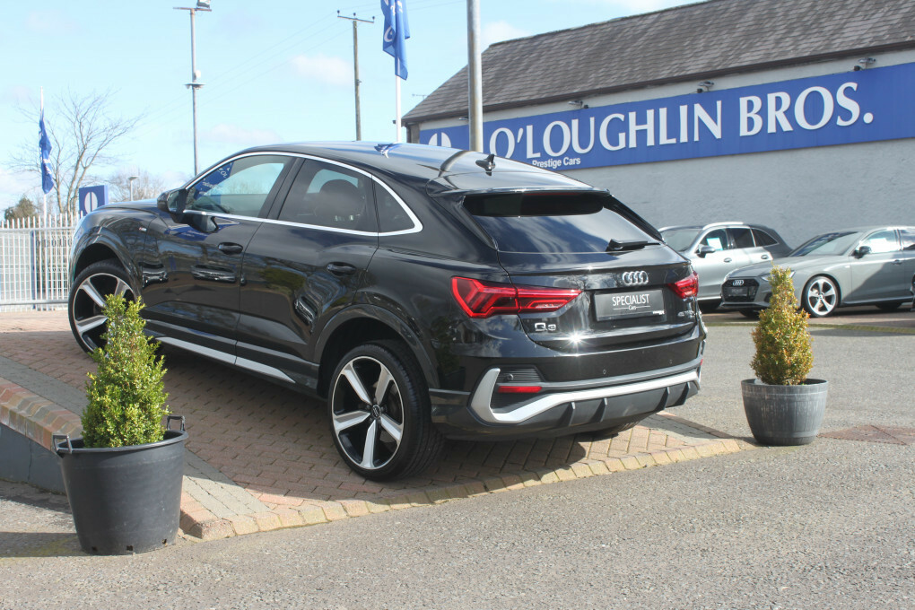 Audi Q3 Sportback 45 Tfsi Phev S Line E RJ22EHR #3