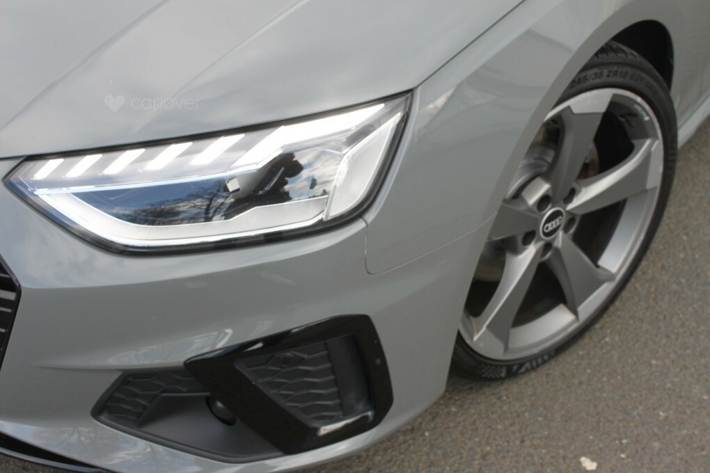 Audi A4 S Line Black Edition 35 Tdi Mhev B6FSG #6