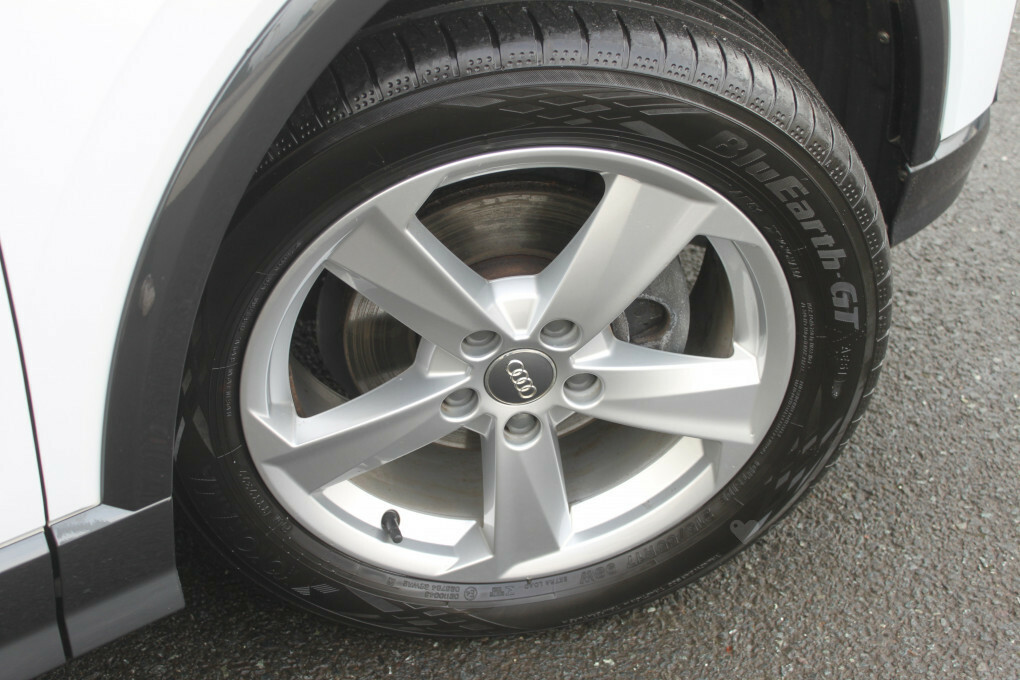 Audi Q2 Sport 30 Tdi KS68JRZ #4