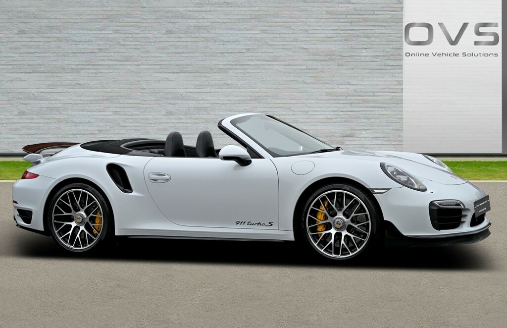 Porsche 911 Coupe 3.8 T 991 Turbo S 2015 White