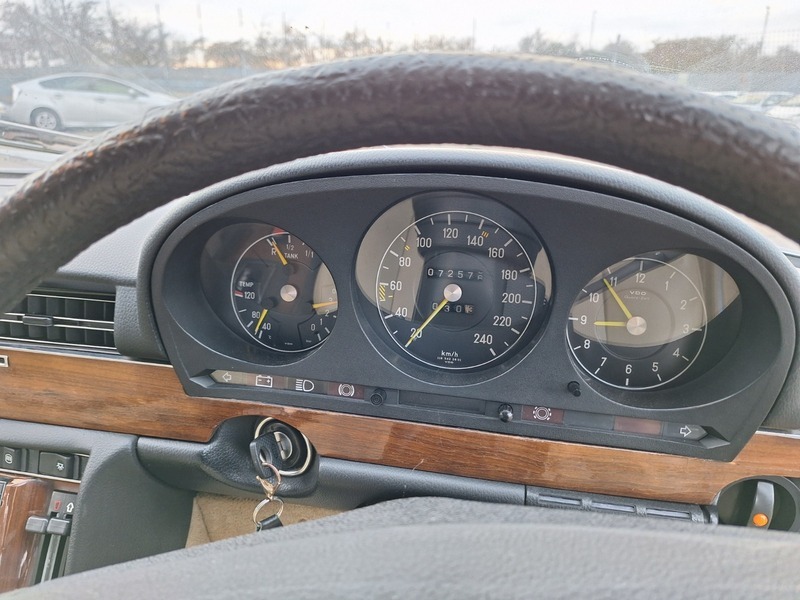 Mercedes-Benz 1.8 Roadster Yellow #17