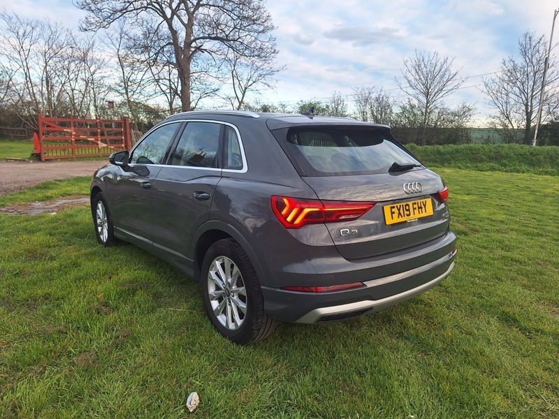 Audi Q3 2.0 Tfsi 40 Sport FX19FHY Grey #5