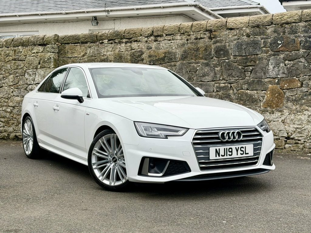 Audi A4 2L S Line White