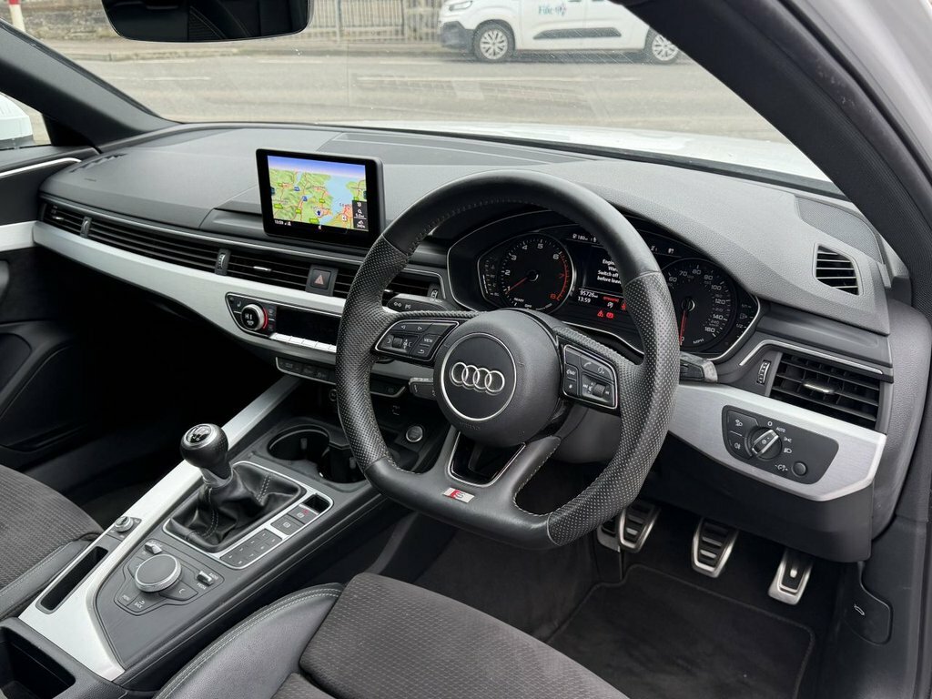 Audi A4 2L S Line NJ19YSL White #6
