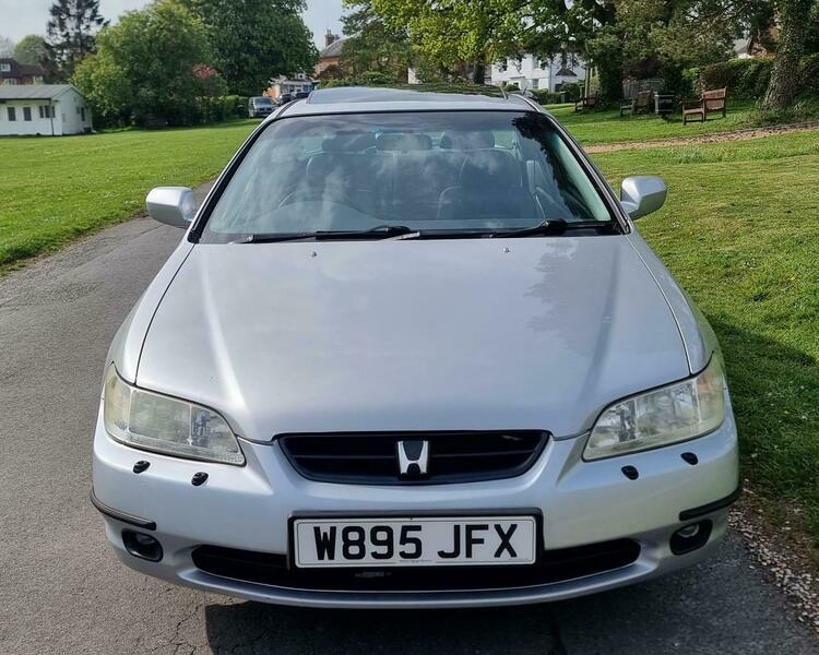 Honda Accord Coupe 2.0I Es 2000X Silver #3
