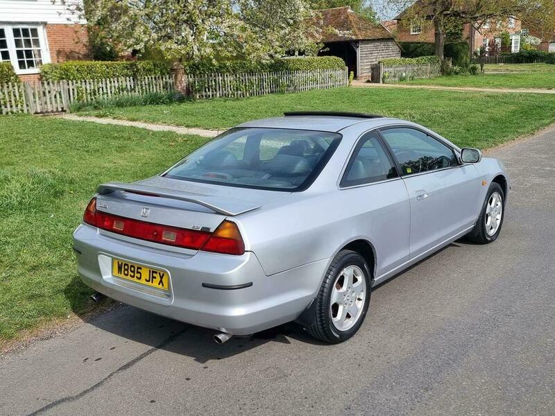 Honda Accord Coupe 2.0I Es 2000X Silver #11