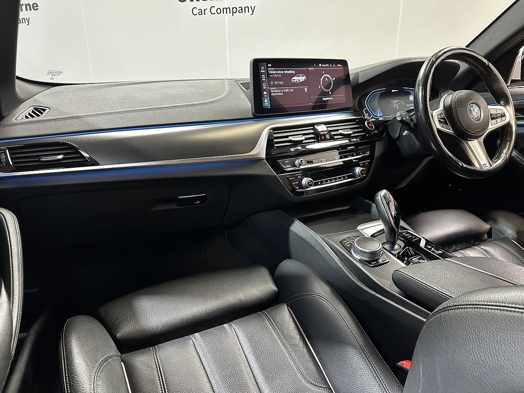 BMW 5 Series 530E M Sport YE71SDO White #2