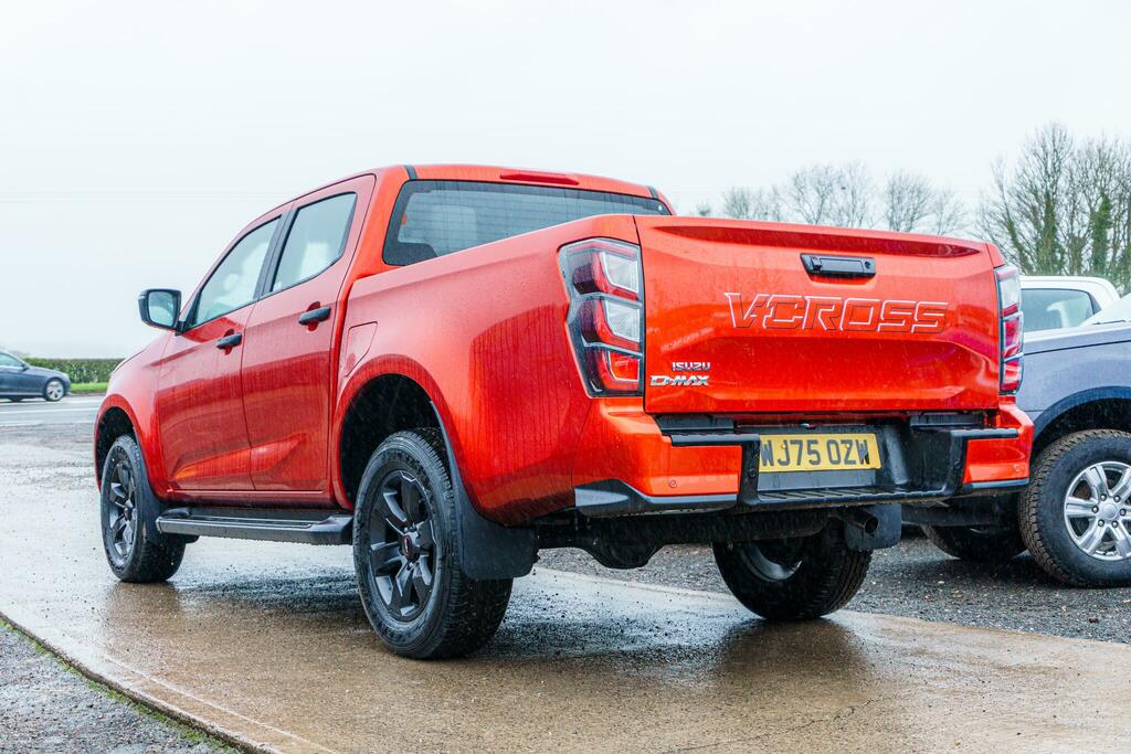 Isuzu D-Max 1.9 Td V-cross Pickup Double Cab 4 Orange #2