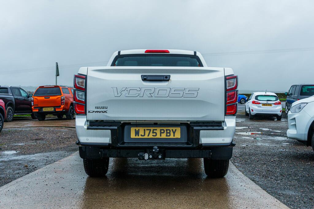 Isuzu D-Max 1.9 Td V-cross Pickup Double Cab 4 WJ75PBY White #6