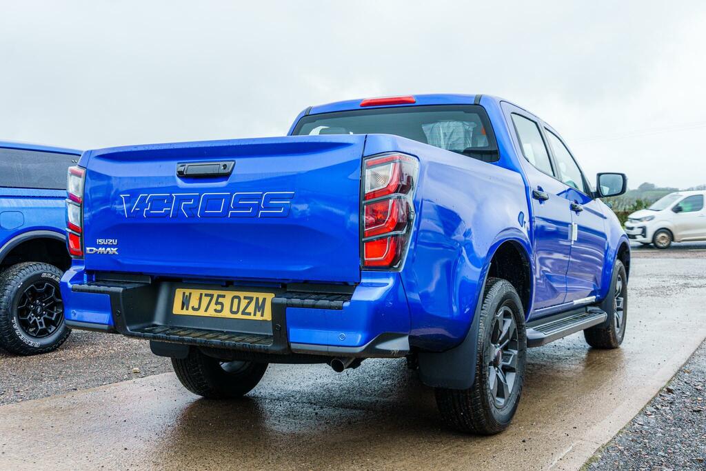 Isuzu D-Max 1.9 Td V-cross Pickup Double Cab 4 Blue #4