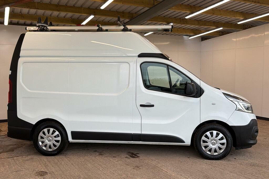 Renault Trafic 2.0 Dci Energy 30 Business Panel Van M FV70LBU White #6