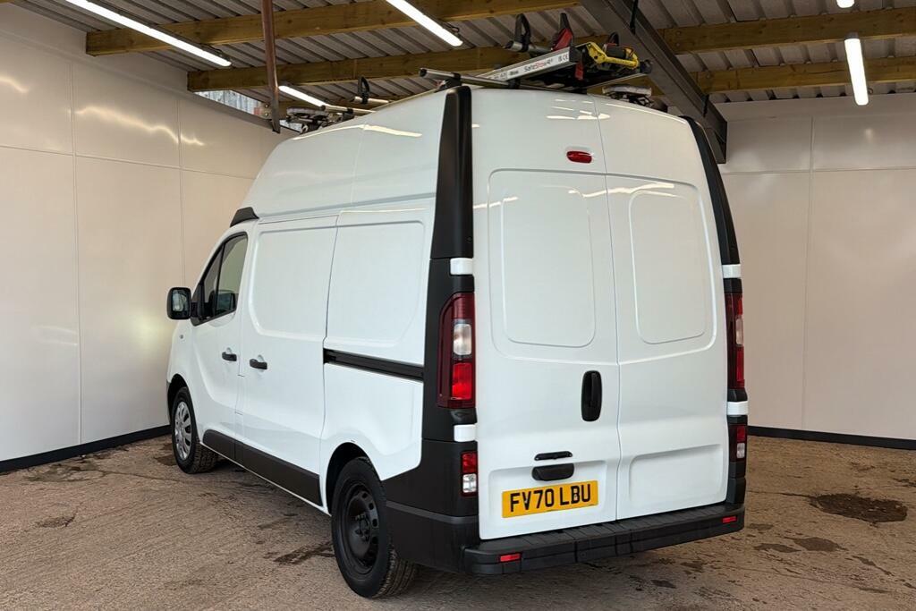 Renault Trafic 2.0 Dci Energy 30 Business Panel Van M FV70LBU White #2