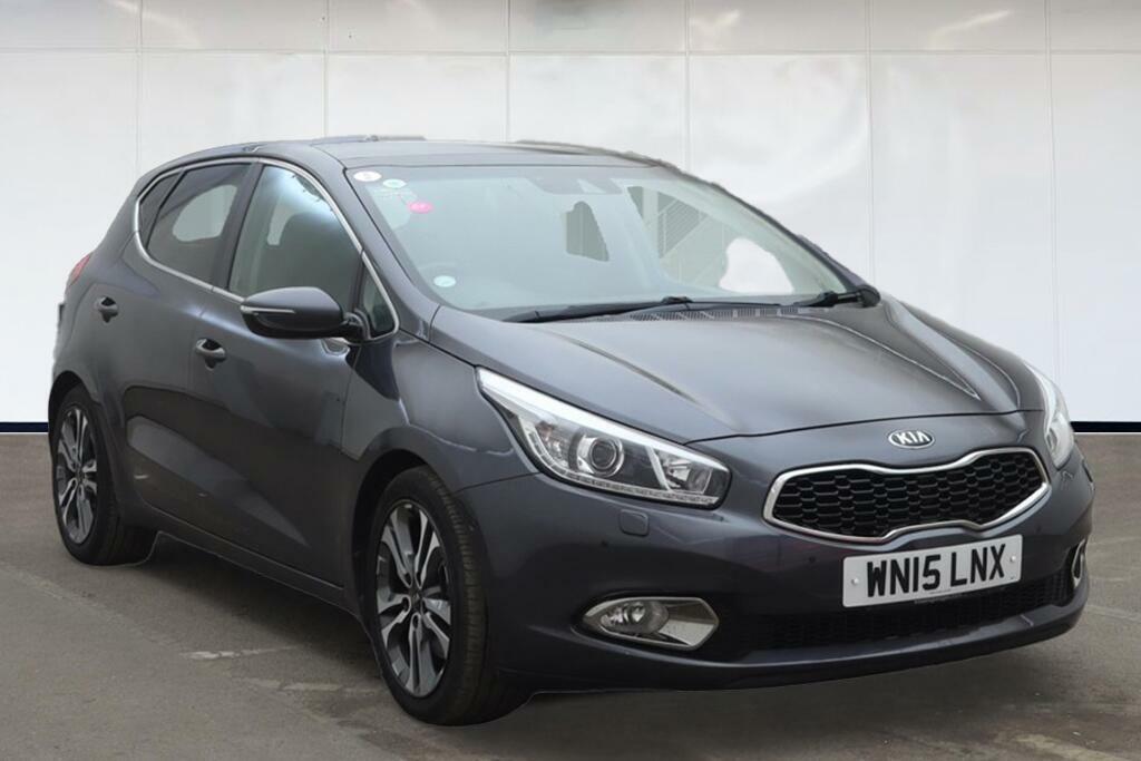 Kia Ceed 1.6 Crdi Ecodynamics 4 Tech Hatchback M Silver