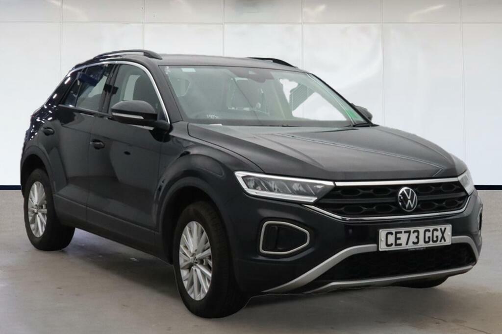 Volkswagen T-Roc 1.5 Tsi Life Suv Dsg Euro 6 Ss 150 Black