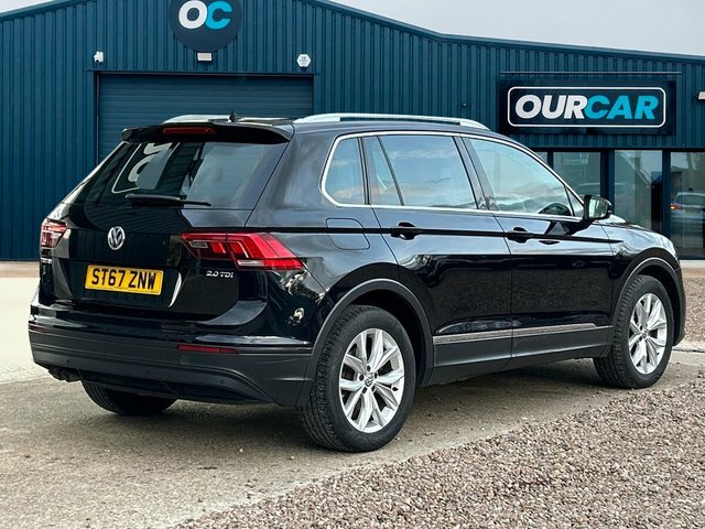 Volkswagen Tiguan 2017 2.0 Tdi Se Navigation Suv Dsg Euro ST67ZNW Black #3