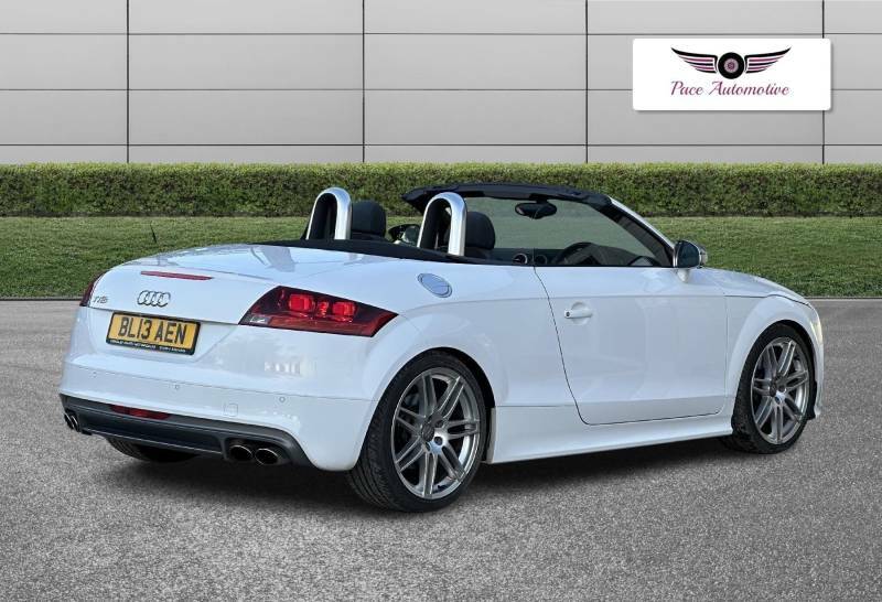 Audi TTS 2.0 Tfsi Black Edition Roadster S Tronic Quattro E White #6